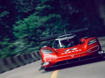  Volkswagen ID.R z kolejnym rekordem